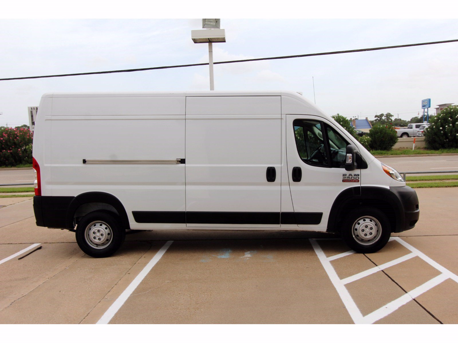 Pre-Owned 2019 Ram ProMaster 2500 High Roof 159 WB Full-size Cargo Van ...